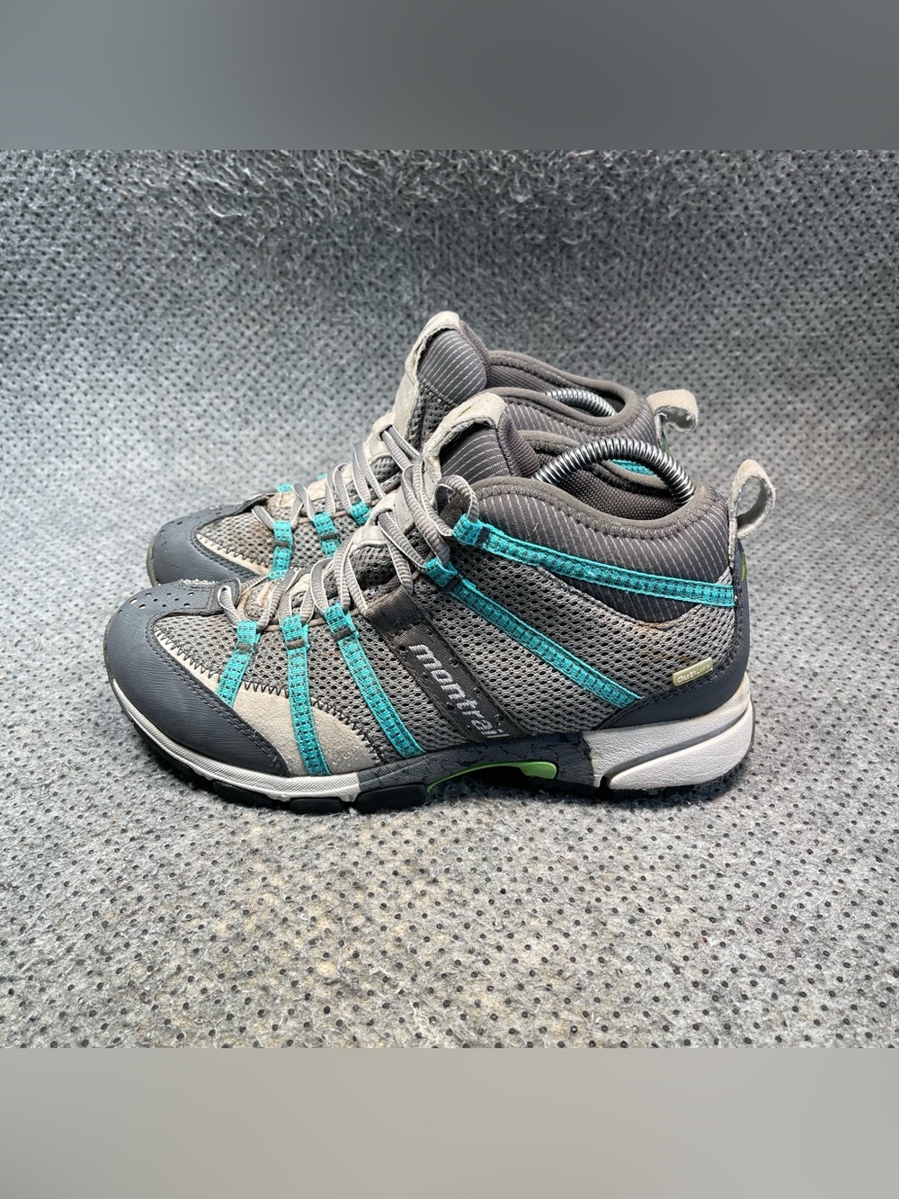 Montrail Mountain Masochist Mid OutDry Hiking Shoes Size 9 Women’s